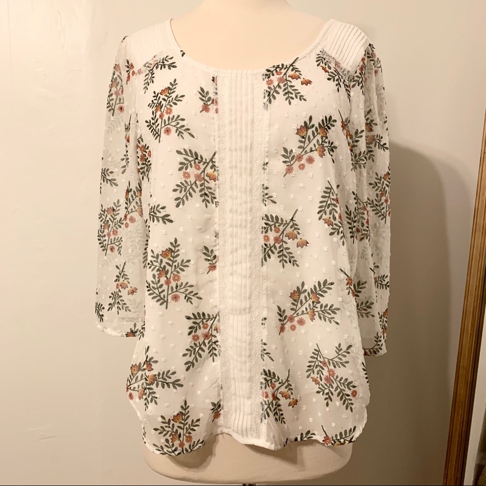 Lauren Conrad White Floral Swiss‎ Dot Blouse